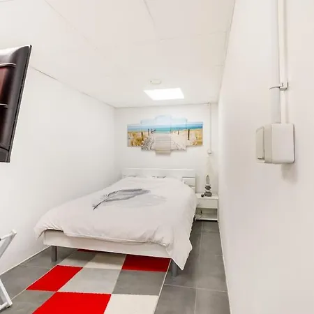 Luxueux Loft A 2 Pas De La Evasion Assuree En Bord Apartman Toulon